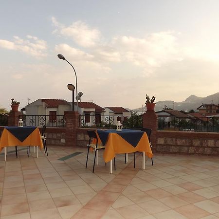 Villa Jovanna Letojanni Exterior foto