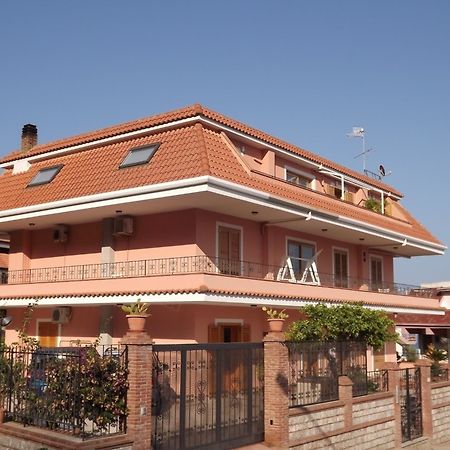Villa Jovanna Letojanni Exterior foto