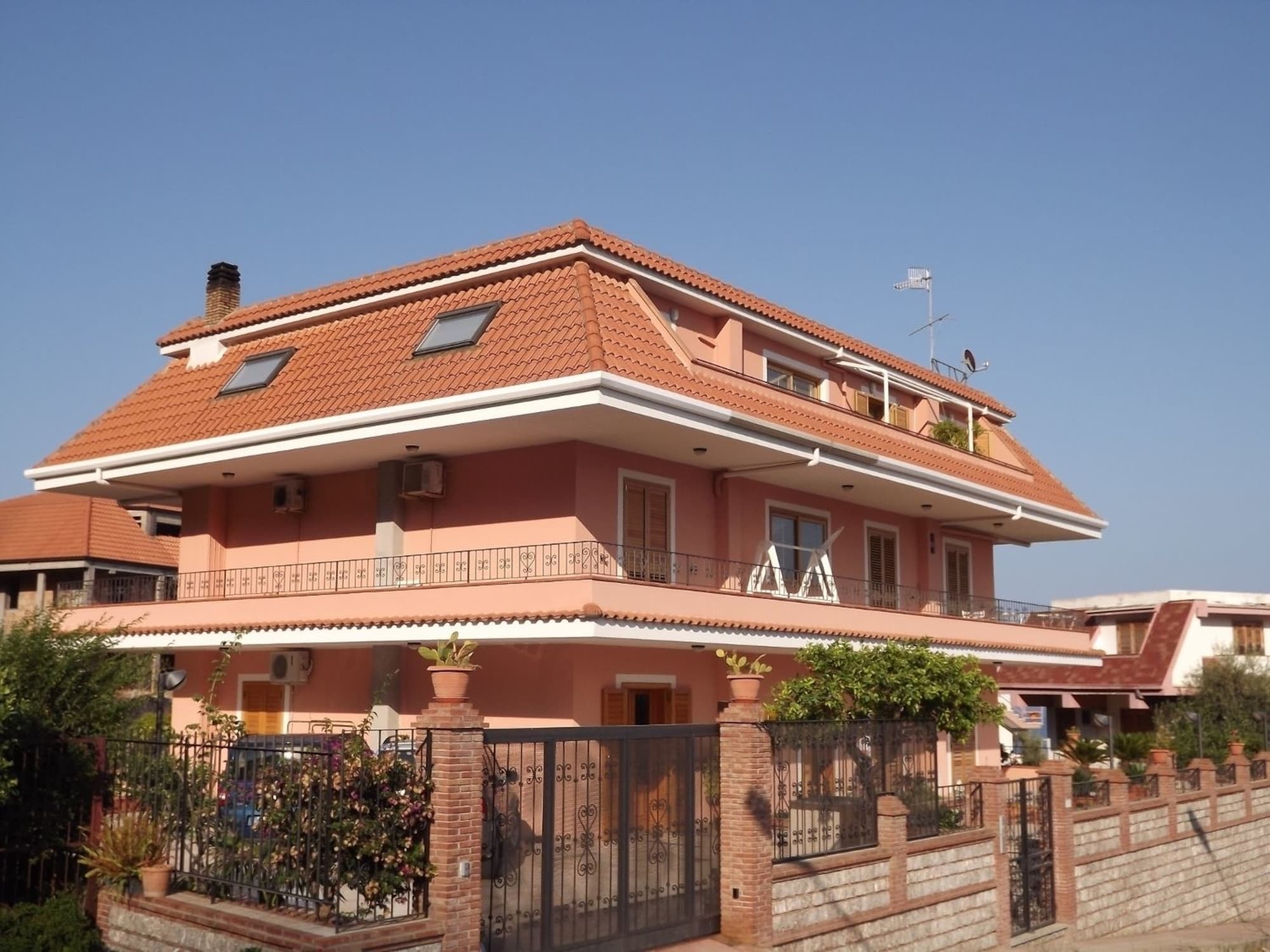 Villa Jovanna Letojanni Exterior foto
